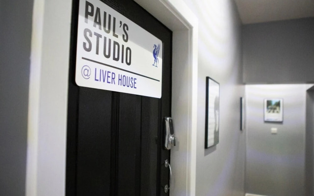 Paul s Studio Liver House