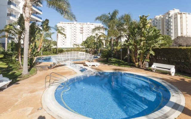Alejandrita - Apartment With Shared Pool in Playa De Gandia