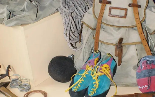 Tourist center Momina Krepost