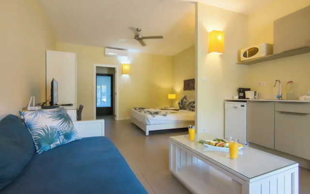 Be Cosy Apart Hotel with LOV