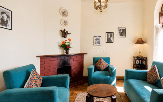 Sherlock Homes  A Heritage Theme Hotel