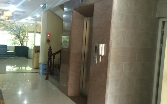 Chio Hotel and Apartment