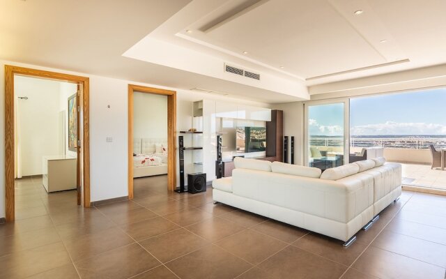 THE Most Incredible View IN Malta, INC Pool