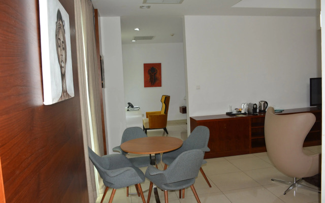 Pefaco Hotel Maya Maya