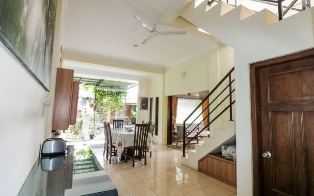 Embe Joglo Homestay