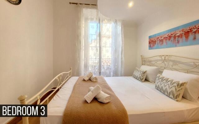 Nestor&Jeeves - MEYERBEER - Central - Very close sea