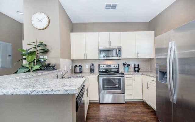 Amazing Townhome! - Lucaya Village - 8951SD