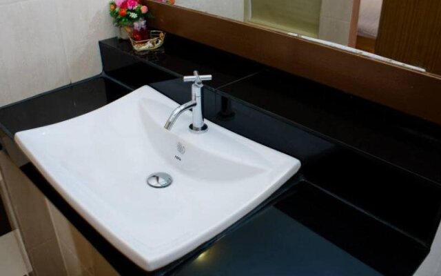 Sailom Premium Resort