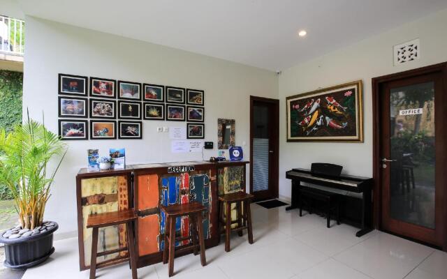 Dewi Villa Padangbai Hotel