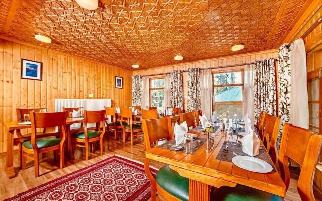 Shaw Inn
