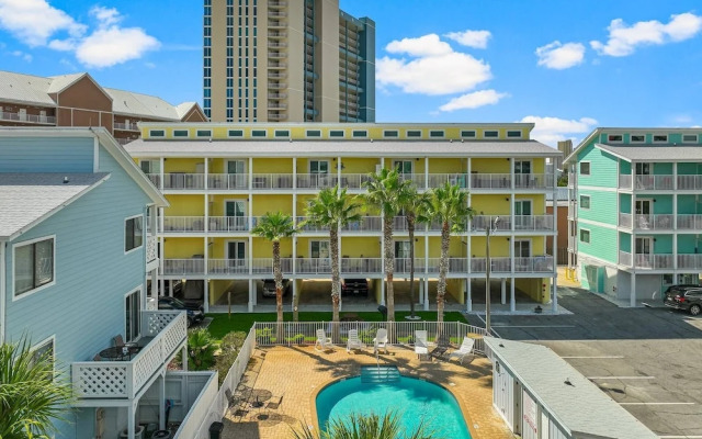 Sand Castles West B28