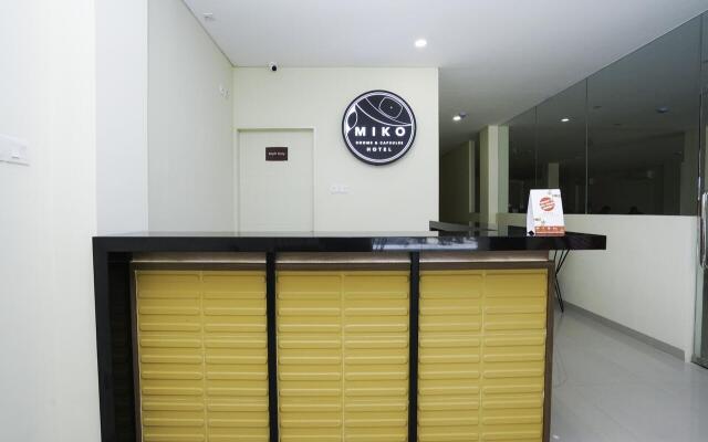 OYO 1428 miko capsule hotel