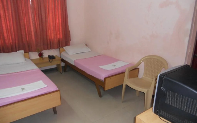 Hotel Aishwariya Park