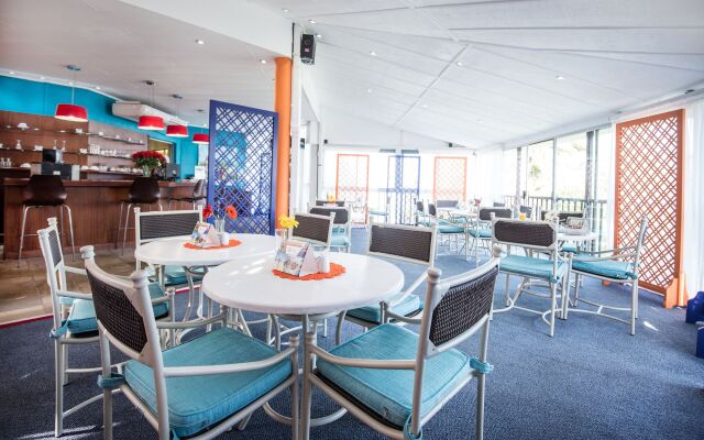 First Group La Cote D'Azur