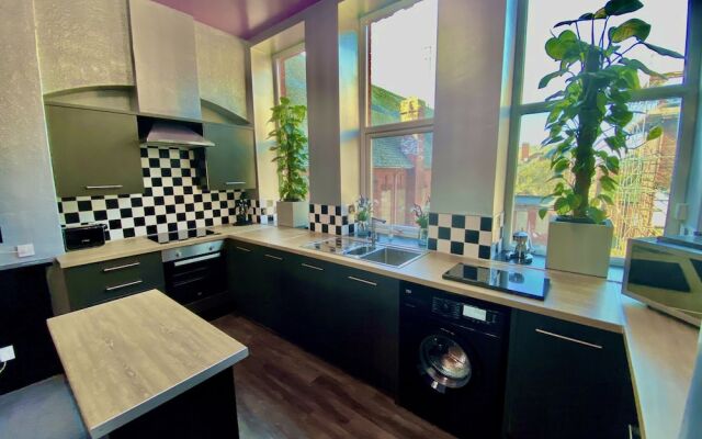 PHOENIX Executive Apartments
