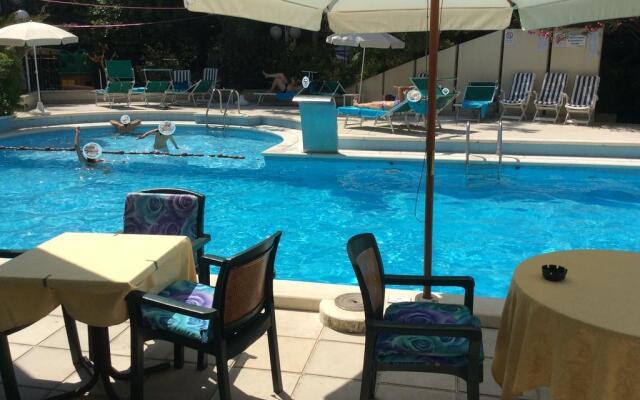 Hotel Vienna Touring