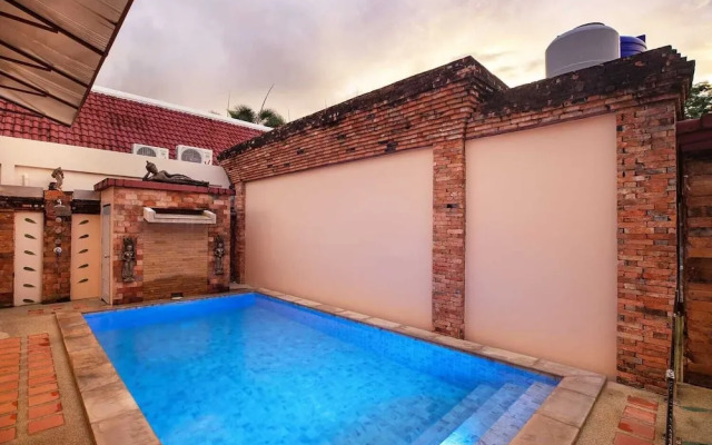 Balinese 3BR Pool Villa Freya in Rawai