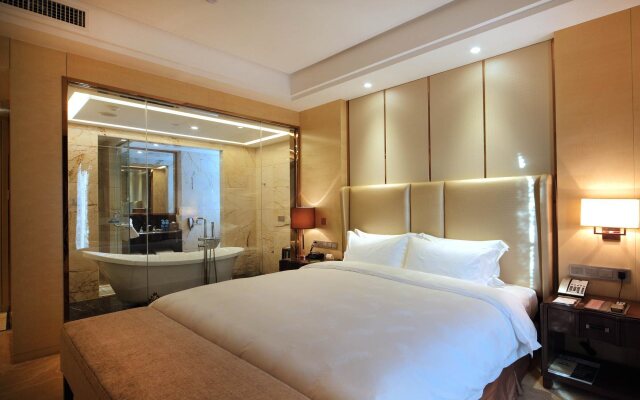 Days Hotel by Wyndham Wenyi Anhui