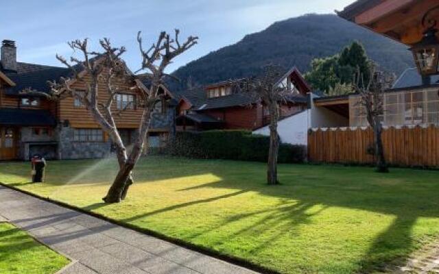 Torres del Sur Apart Hotel