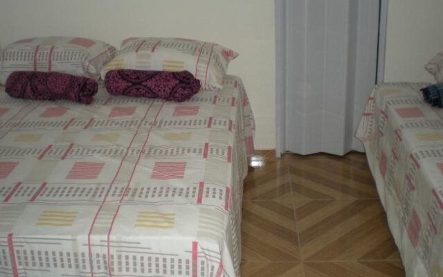 Hostel Morais