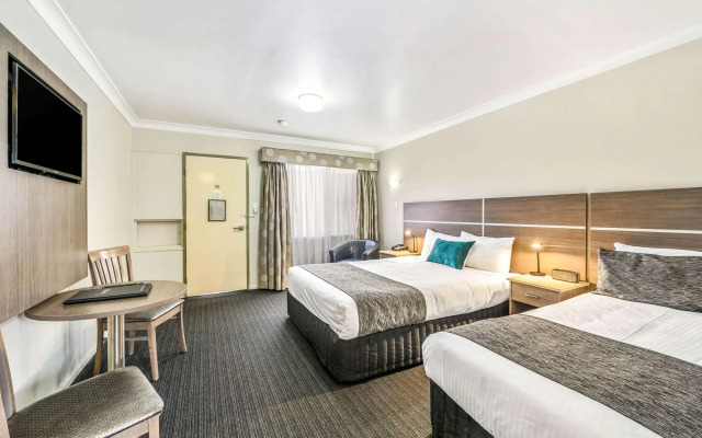 Quality Inn Ashby House Tamworth