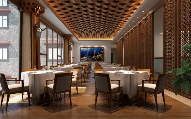 Balagezong Tibetan Ecological Hotel