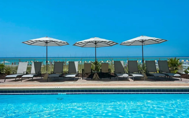 Twin Palms 1201