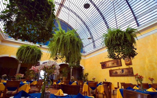 La Casa de los Patios Hotel & Spa