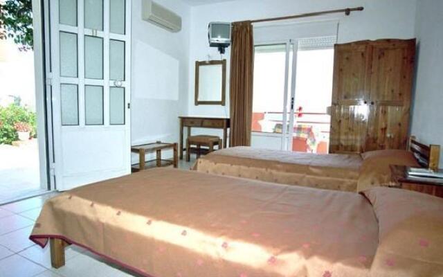 Maria Rooms