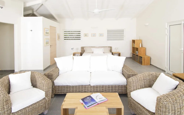Alizee by Island Properties Online
