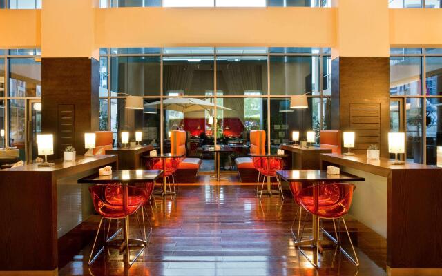Hotel ibis Al Rigga