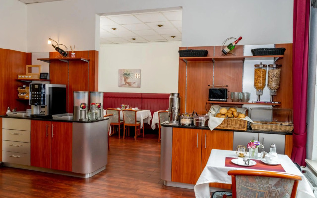 Hotel Lumen am Hauptbahnhof