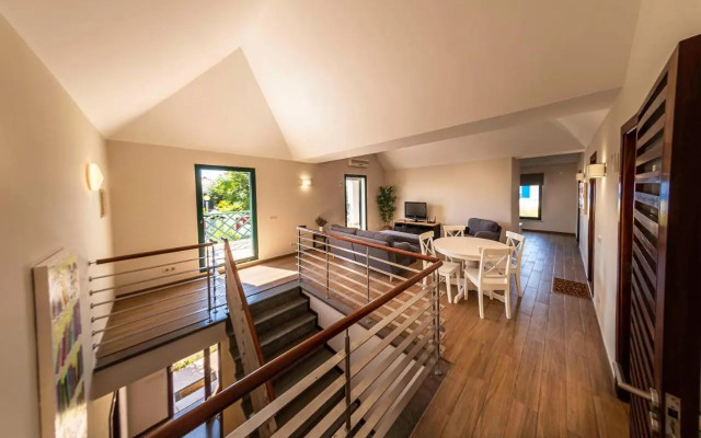 Holiday house in elite residential area of Faro