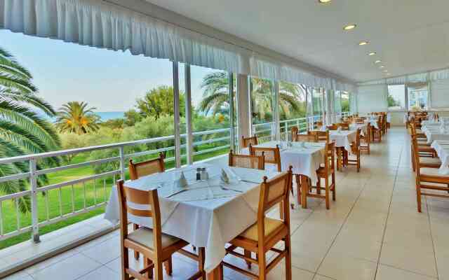 Mendi Hotel