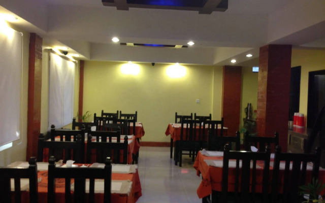 Tibet Peace Inn