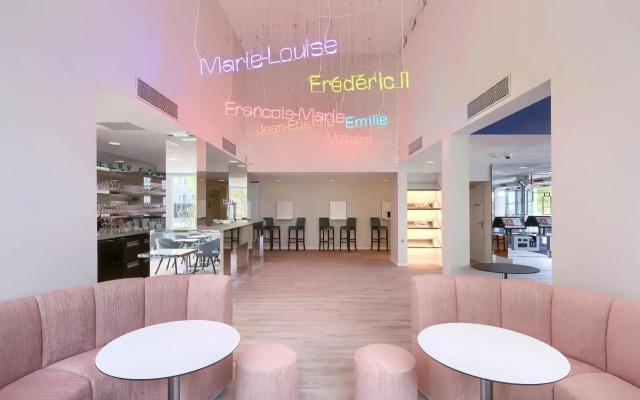 The Residence Hotel