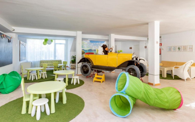 Aparthotel Houm Plaza Son Rigo