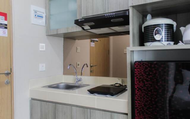 Comfy and Stylish Studio Apartment at B Residence