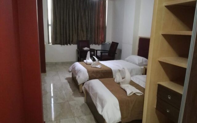 Yacht Hotel Aqaba