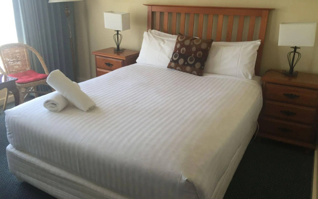 Aberdeen Motor Inn