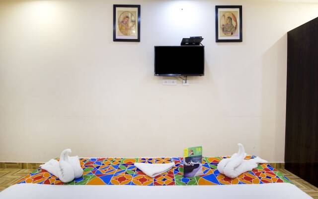 Hotel Deepak Residency