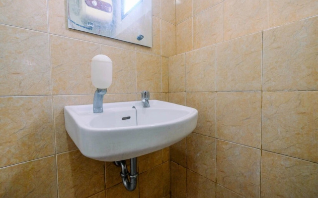 Wonderful Studio at Kebagusan City Apartment
