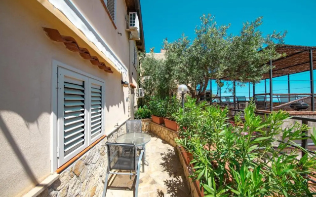 L Arca Residence
