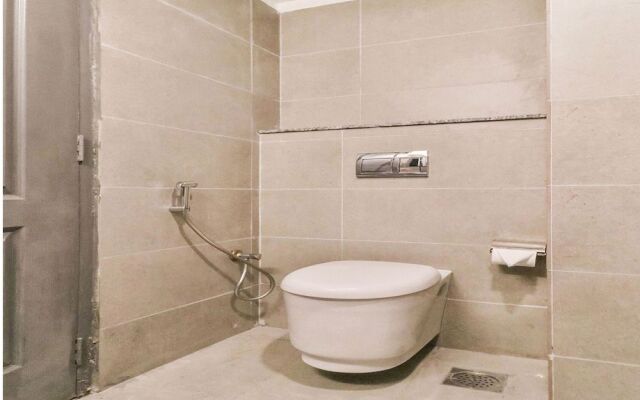 Sumithra Inn by OYO Rooms