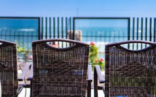 Nayuta Smart Sea-view Hostel (Qingdao Yinhai Dashijie)