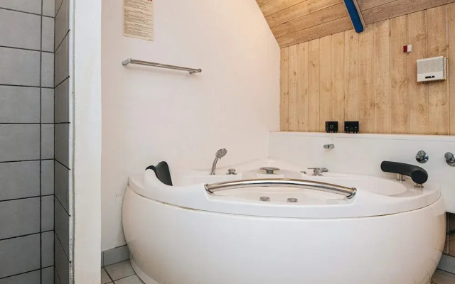 10 Person Holiday Home in Blavand
