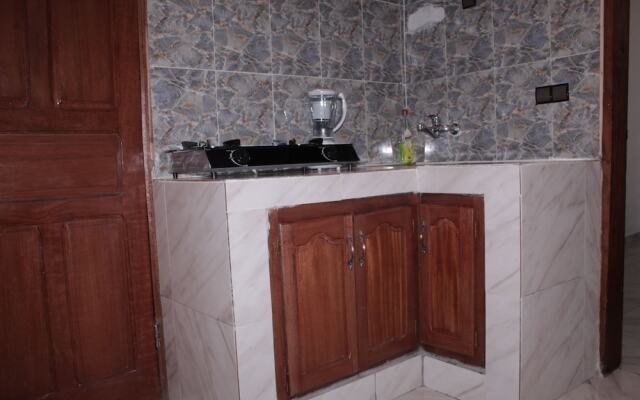 Elu Hotel Studio - Bonamoussadi
