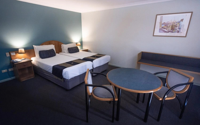 Heritage Resort Shark Bay – Guest Rooms – Denham