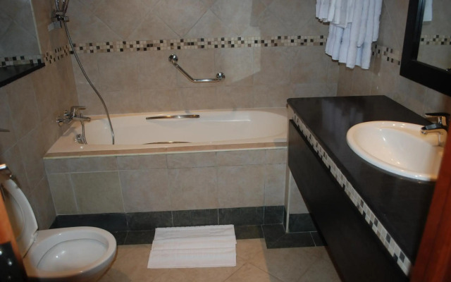 Sunset Reef Resort & Spa