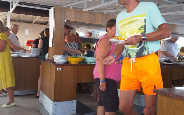 Club Enjoy Beach Hotel